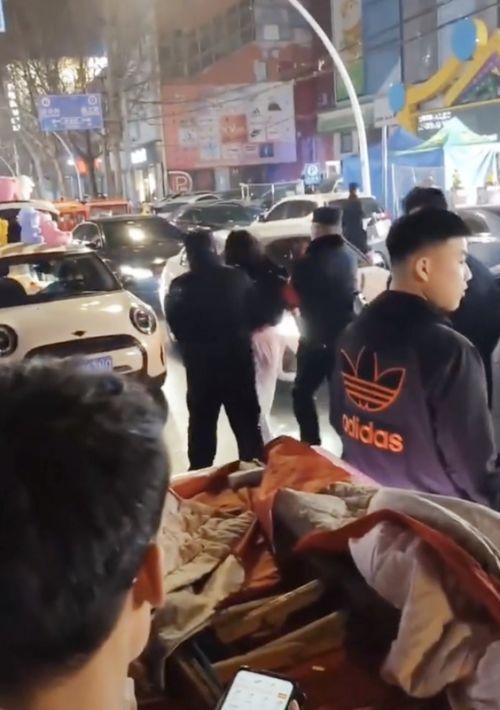 网红吃瓜16岁,揭秘娱乐圈背后的秘密